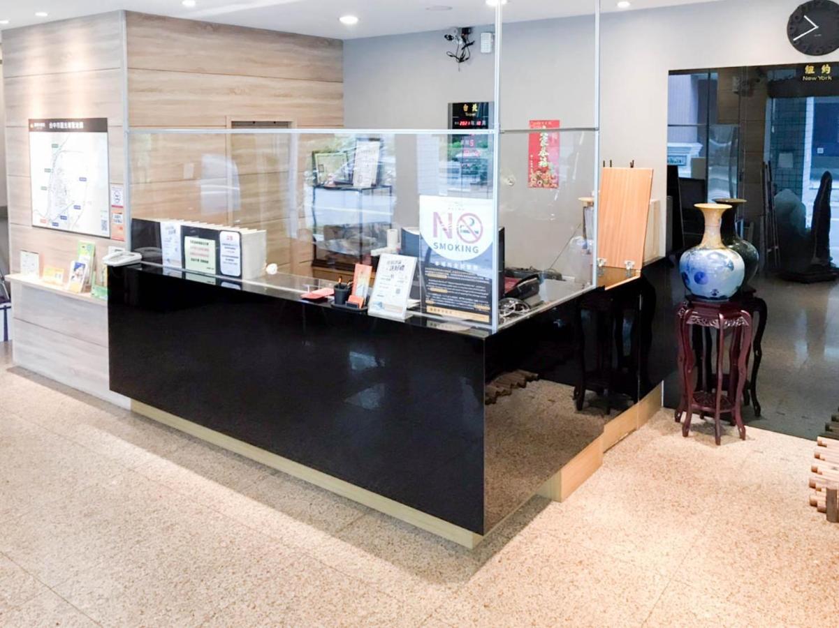 Fudi Hotel Taichung Exterior foto